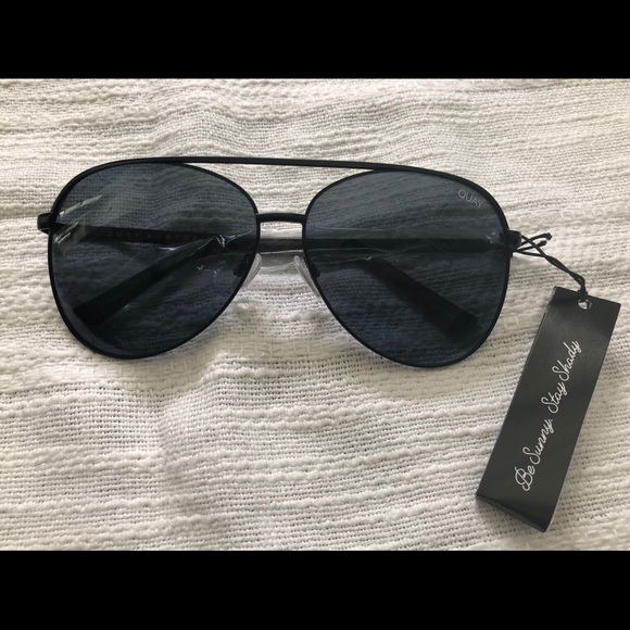 Quay Australia Accessories - NWT QUAY AUSTRALIA Oversized Aviator Sunnies☀️☀️ Quay Australia Accessories - NWT QUAY AUSTRALIA Oversized Aviator Sunnies☀️☀️